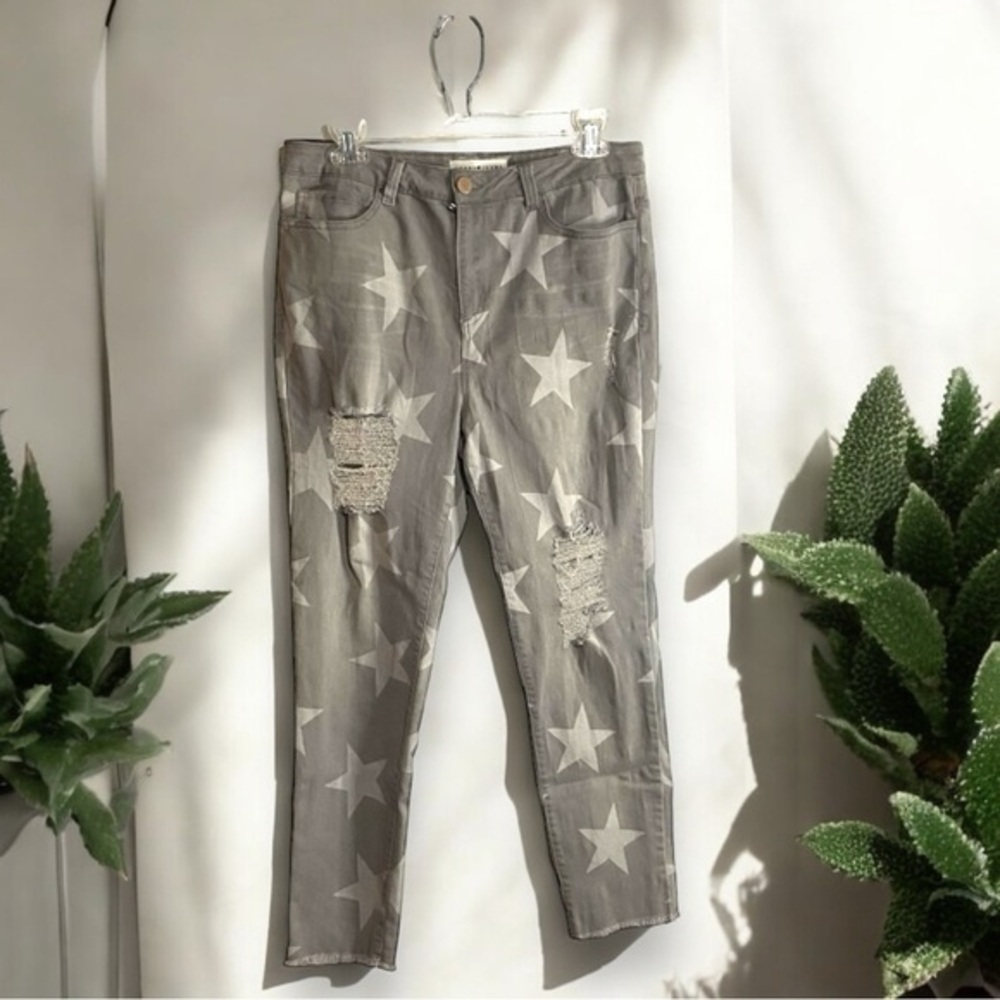 Toast Distressed Gray Star Print Lightweight‎ Denim Jean with Raw Hem